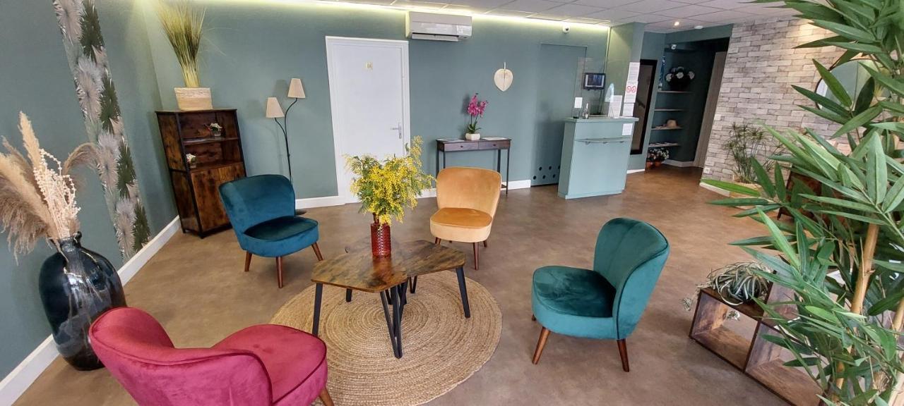 Hotel Parisien Menton Extérieur photo