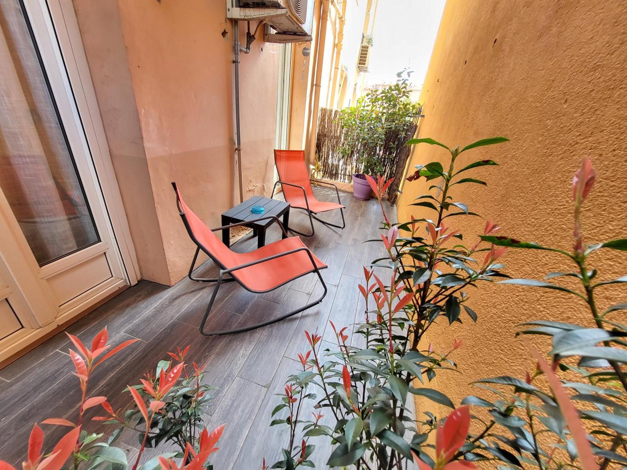 Hotel Parisien Menton Extérieur photo