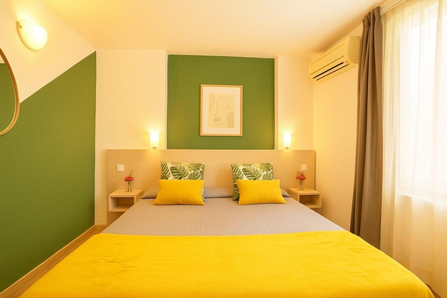 Hotel Parisien Menton Extérieur photo