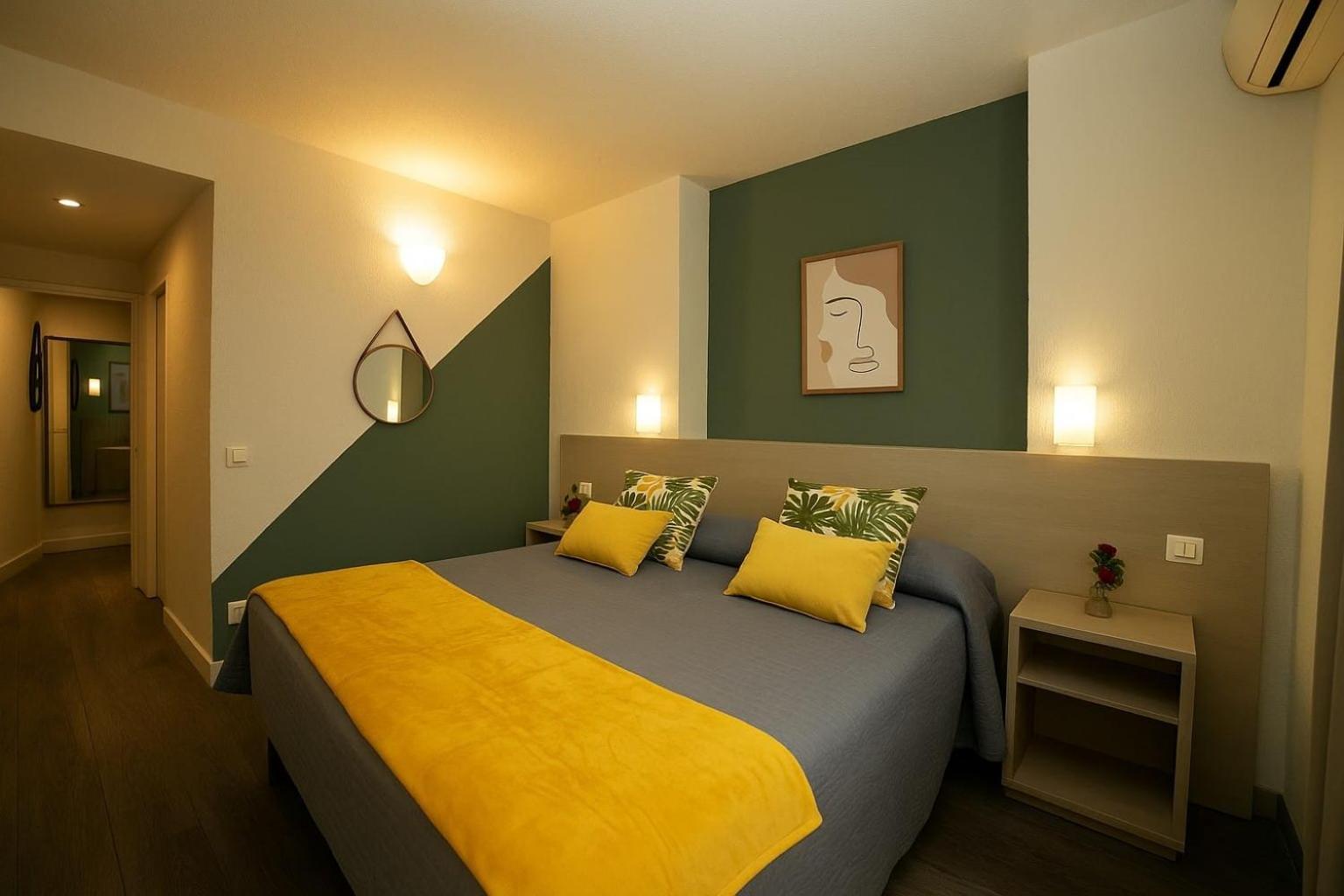 Hotel Parisien Menton Extérieur photo